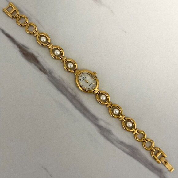 Sku:0312 cute vintage vibe gold mini watch bracelet with white pearls + gift bag